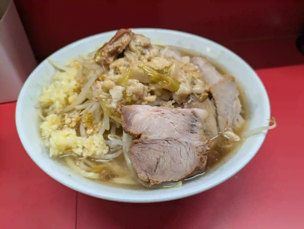 ラーメン二郎上野毛店　ニンニク多め、アブラ、カラメ　